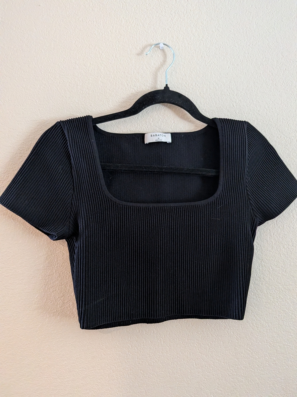 Babaton Black Ribbed Square Crop Tee